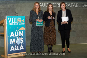 Premio Más Mujeres a Seguir